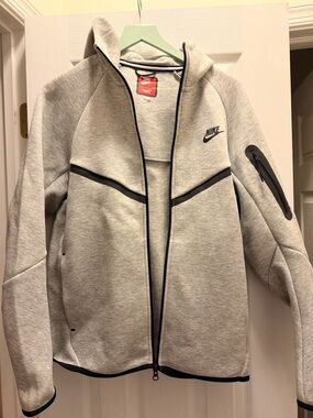 Nike Light Gray tech jacket - needs new zipper
